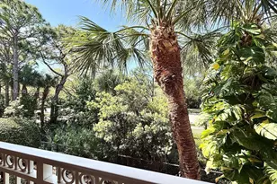 1206 E Myrtlewood Cir E, Palm Beach Gardens, FL 33418 - Photo 4