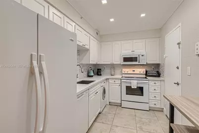 2501 S Ocean Dr #316, Hollywood, FL 33019 - Photo 4