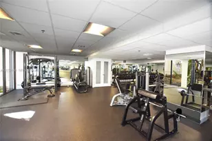 540 Brickell Key Dr, Miami, FL 33131 - Photo 28