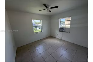 2534 NW 80th St, Miami, FL 33147 - Photo 10
