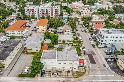 1011 SW Sw 7th St Miami Fl #2, Miami, FL 33130 - Photo 4
