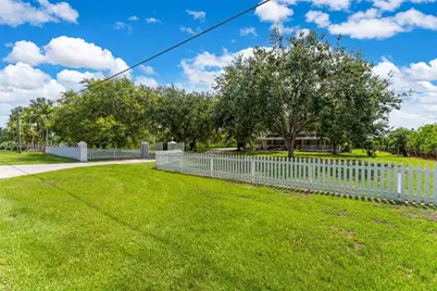 24545 SW 192nd Ave, Homestead, FL 33031 - Photo 1