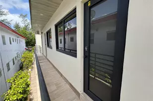 730 14th Pl, Miami Beach, FL 33139 - Photo 14