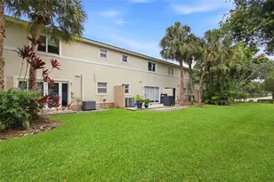 2293 NW 170th Ave, Pembroke Pines, FL 33028 - Photo 26