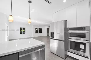 7902 SW 67th Ave, South Miami, FL 33143 - Photo 8
