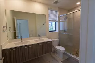 10407 NW 82nd St, Doral, FL 33178 - Photo 24