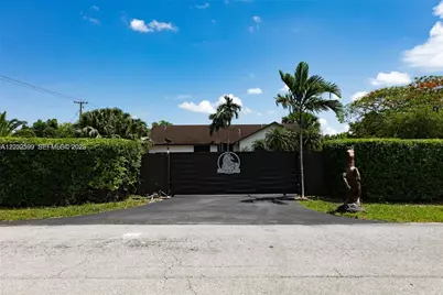 21290 SW 234th St, Homestead, FL 33031 - Photo 2
