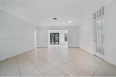 8045 SW 62nd Ct, Miami, FL 33143 - Photo 2
