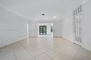 8045 SW 62nd Ct, Miami, FL 33143 - Photo 2
