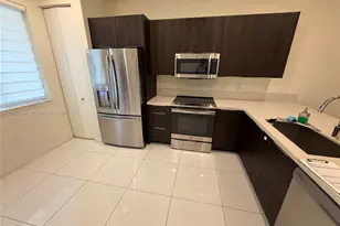 6401 NW 103rd Pl, Doral, FL 33178 - Photo 4