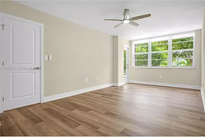 1400 Saint Charles Pl #317, Pembroke Pines, FL 33026 - Photo 12