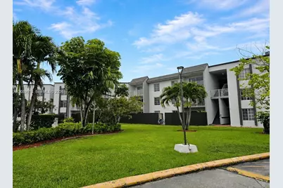 5112 NW 79th Ave #203, Doral, FL 33166 - Photo 8