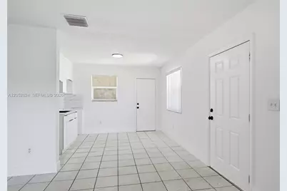 10841 NW 8th Ave, Miami, FL 33168 - Photo 6