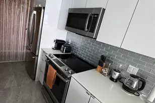 1000 West Ave, Miami Beach, FL 33139 - Photo 12