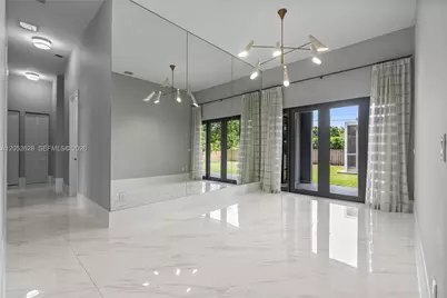 9340 SW 177th St #-, Palmetto Bay, FL 33157 - Photo 10