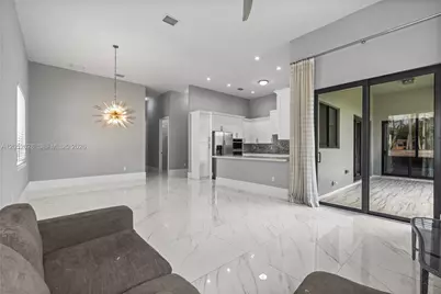 9340 SW 177th St #-, Palmetto Bay, FL 33157 - Photo 14