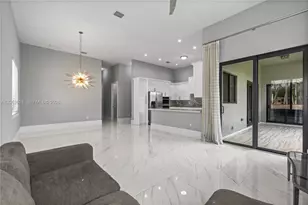 9340 SW 177th St, Palmetto Bay, FL 33157 - Photo 14