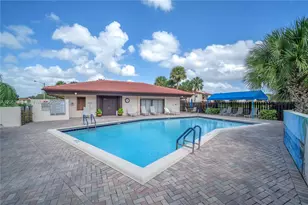 7956 Eastlake Dr, Boca Raton, FL 33433 - Photo 24