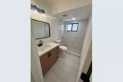 1353 NW 5th St #1, Miami, FL 33125 - Photo 12