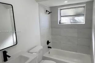 890 SW 28th St, Fort Lauderdale, FL 33315 - Photo 8