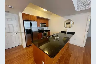 4100 Salzedo St #610, Coral Gables, FL 33146 - Photo 2