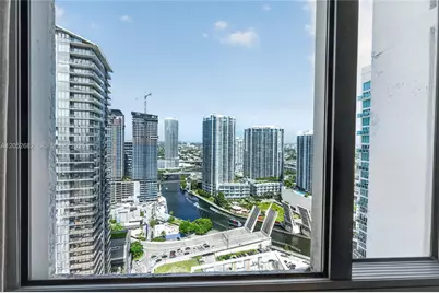 55 SE 6th St #3802, Miami, FL 33131 - Photo 20