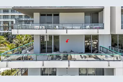 2960 NE 207th St #811, Aventura, FL 33180 - Photo 2