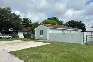 10611 SW 170th Terrace, Miami, FL 33157 - Photo 4