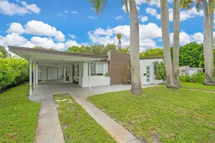 1580 NE 139th St, North Miami, FL 33161 - Photo 2