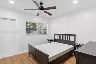 230 SW 11th Ave, Hallandale Beach, FL 33009 - Photo 18