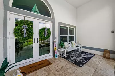 1638 NW 38 Th Pl, Cape Coral, FL 33993 - Photo 8