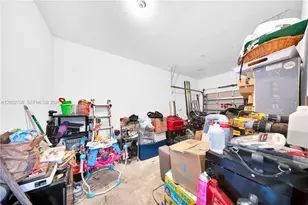 23715 SW 114th Pl, Homestead, FL 33032 - Photo 8