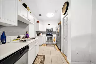 23715 SW 114th Pl, Homestead, FL 33032 - Photo 10