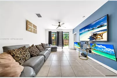 23715 SW 114th Pl, Homestead, FL 33032 - Photo 12