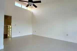 14293 Kendale Lakes Circle, Miami, FL 33183 - Photo 24
