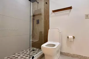 14293 Kendale Lakes Circle, Miami, FL 33183 - Photo 22