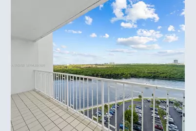 500 Bayview Dr #1421, Sunny Isles Beach, FL 33160 - Photo 1