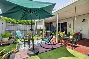 2377 N 37th Ave, Hollywood, FL 33021 - Photo 38