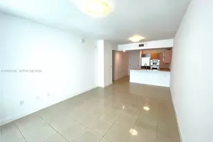 218 SE 14th St, Miami, FL 33131 - Photo 24