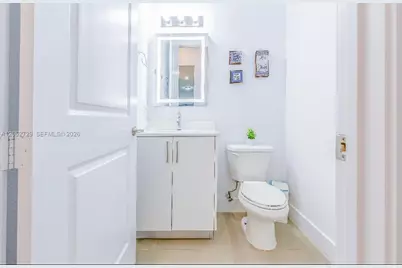 13218 SW 230th St, Miami, FL 33170 - Photo 18