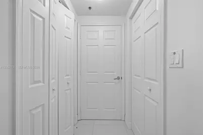 6362 Collins Ave #318, Miami Beach, FL 33141 - Photo 20