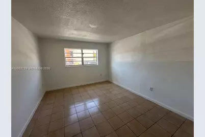 1015 NW 45th Ave #102, Miami, FL 33126 - Photo 10