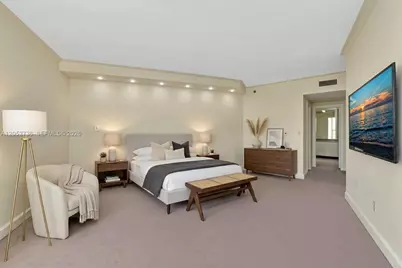 20281 E Country Club Dr #1907, Aventura, FL 33180 - Photo 18