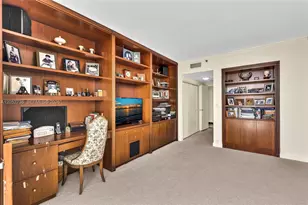 20281 E Country Club Dr, Aventura, FL 33180 - Photo 28