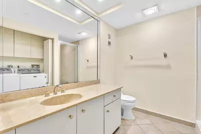 20281 E Country Club Dr #1907, Aventura, FL 33180 - Photo 30