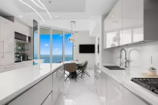 16047 Collins Ave, Sunny Isles Beach, FL 33160 - Photo 22