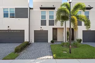 3939 SE Mentmore Ln, Stuart, FL 34997 - Photo 2