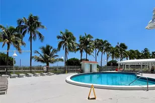 2899 Collins Ave, Miami Beach, FL 33140 - Photo 22