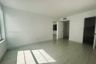 2899 Collins Ave, Miami Beach, FL 33140 - Photo 16
