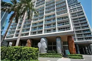 475 Brickell Ave, Miami, FL 33131 - Photo 22